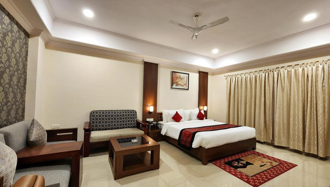 Hotel The Orchard à Jharsuguda Extérieur photo
